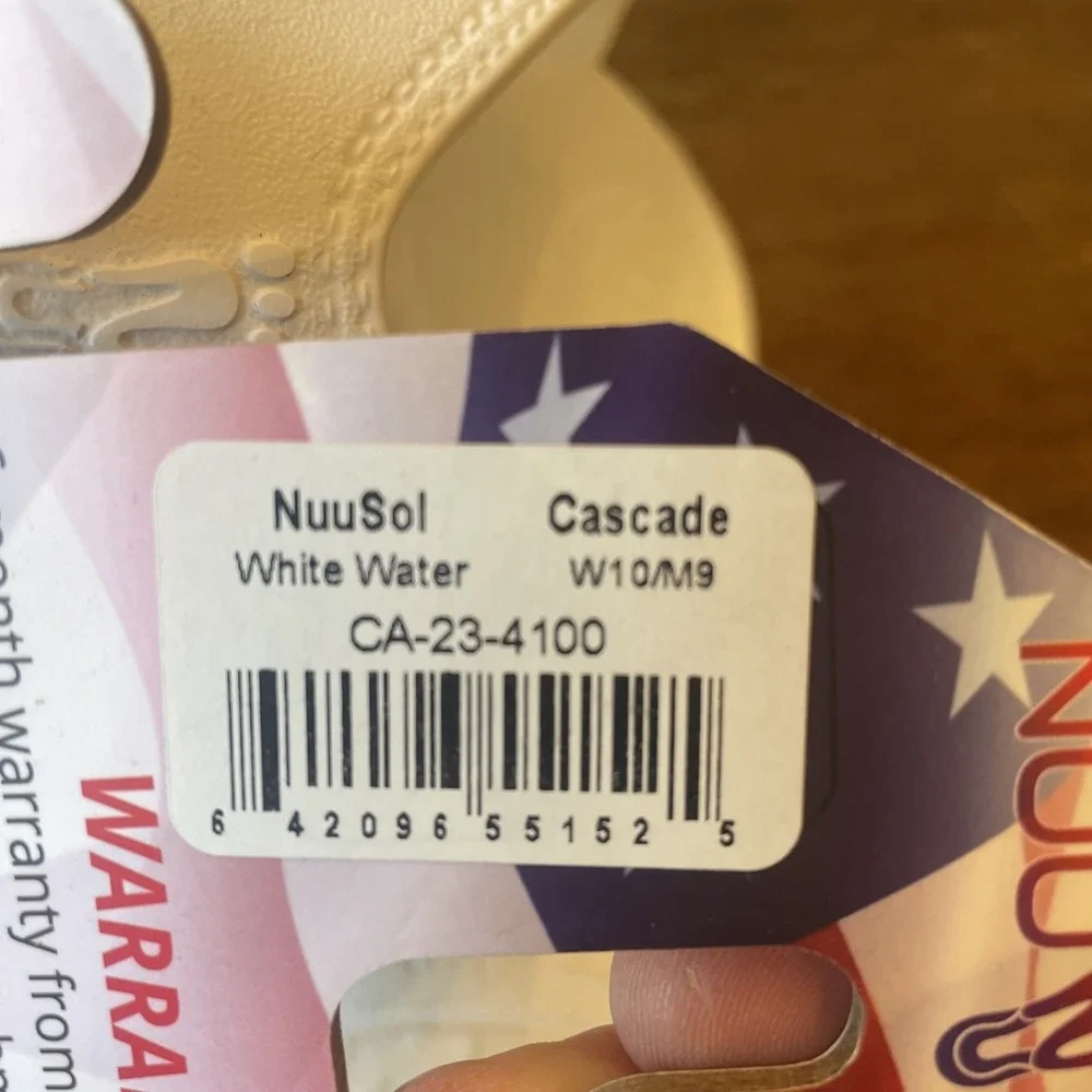 NuuSol CASCADE white Water Women's 10 Men's 9 Flip Flops New USA
